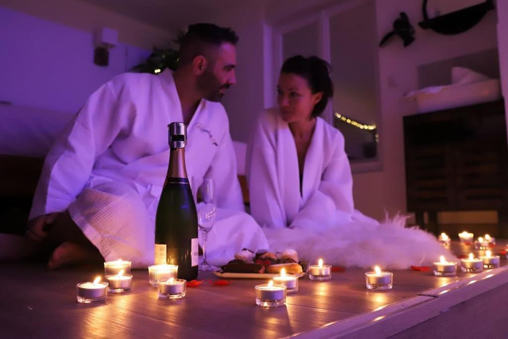 Love Room Unique - Sauna / Jacuzzi Charleville-Mézières Exteriér fotografie