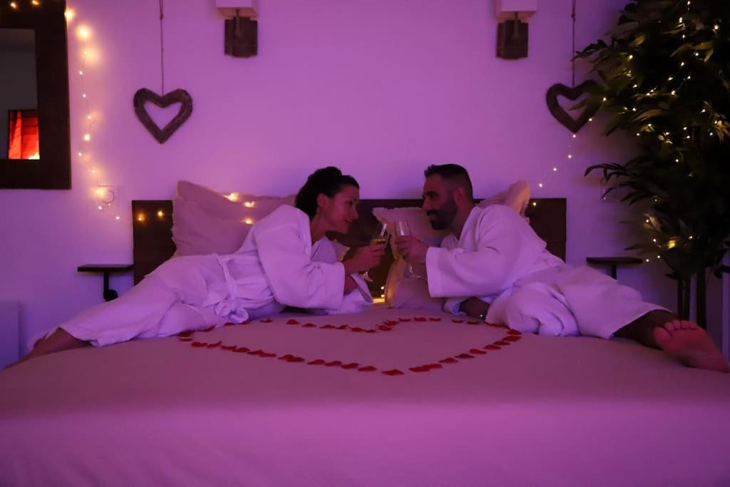 Love Room Unique - Sauna / Jacuzzi Charleville-Mézières Exteriér fotografie