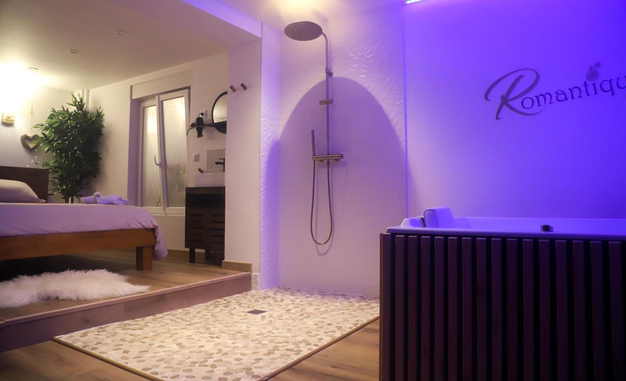 Love Room Unique - Sauna / Jacuzzi Charleville-Mézières Exteriér fotografie